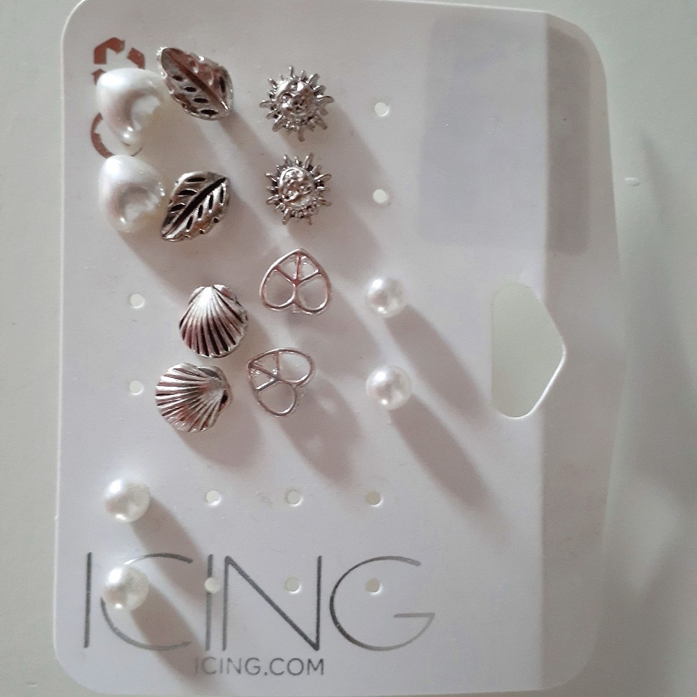 Silver and Pearl Mix-pack Stud Earrings